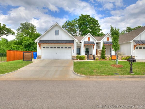 7707 S Redbud Avenue , Broken Arrow, OK 74011