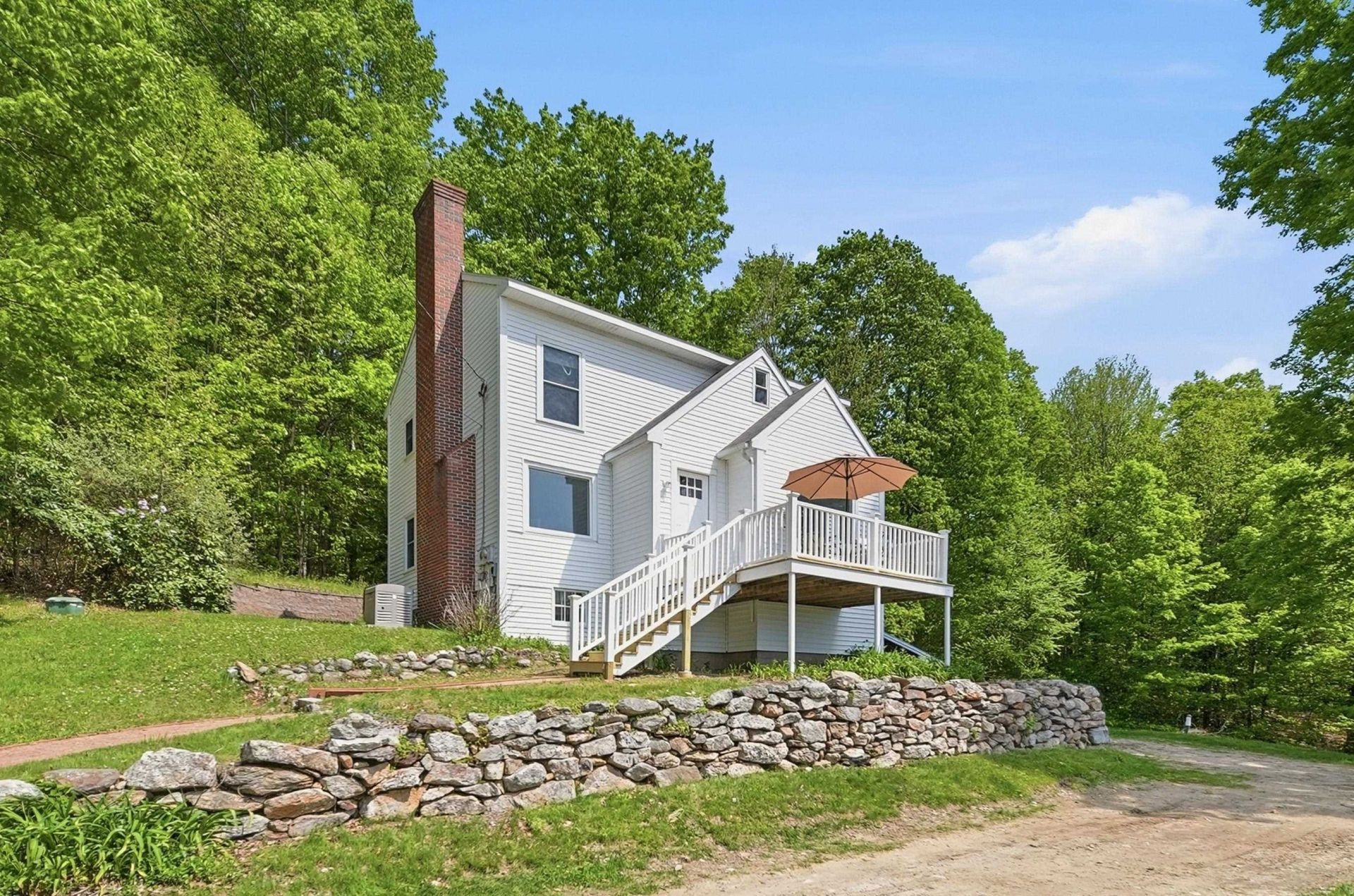 14 Smith Road, Mont Vernon, NH 03057 Main Photo