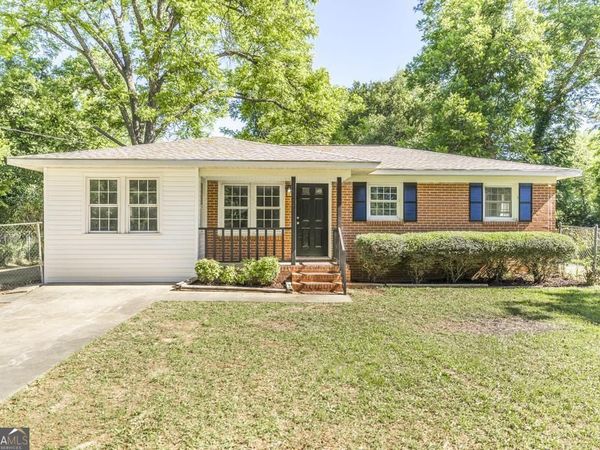 96 Ravenwood Way, Warner Robins, GA 31093