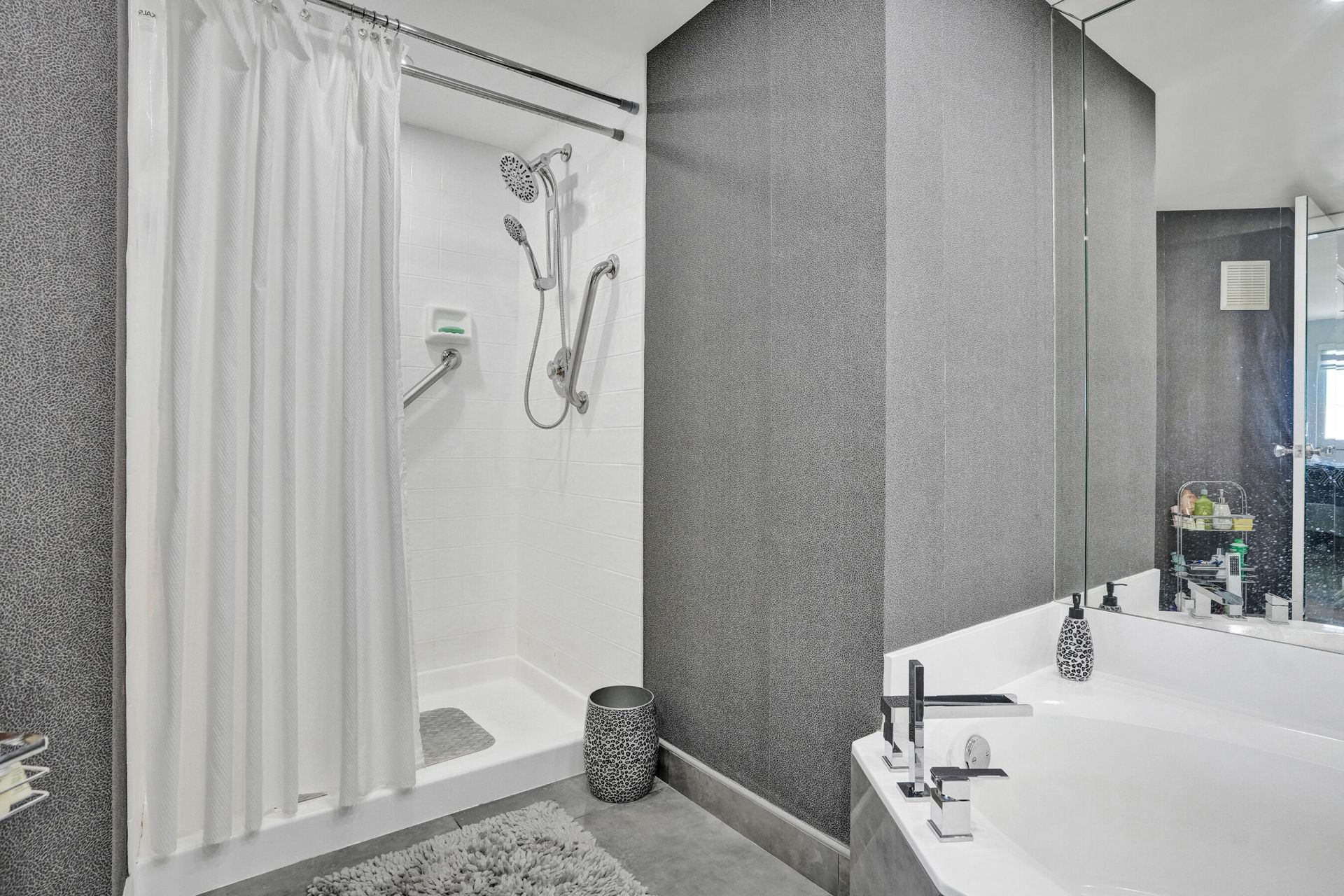 2603 NW 103rd Avenue, Unit 401, Sunrise, FL 33322 Photo
