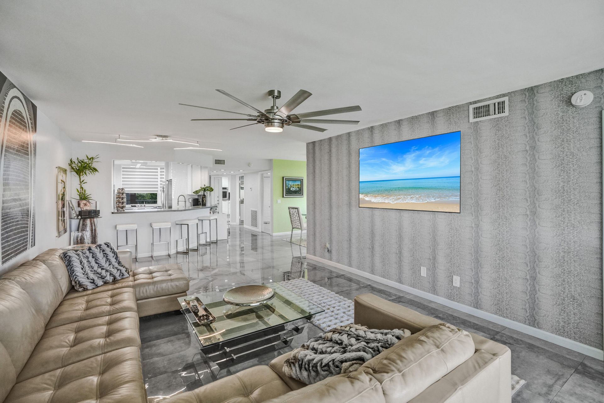 2603 NW 103rd Avenue, Unit 401, Sunrise, FL 33322 Photo