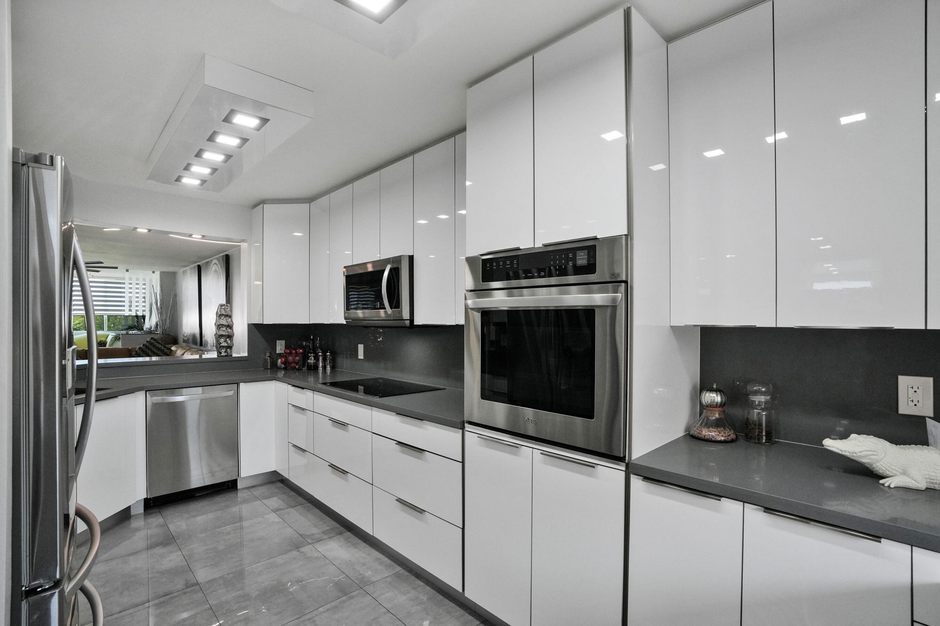 2603 NW 103rd Avenue, Unit 401, Sunrise, FL 33322 Photo