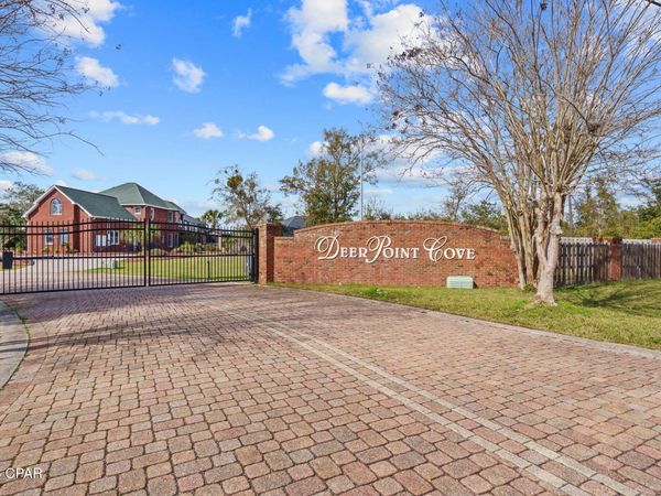 4407 Deer Point Cove Lane , Panama City, FL 32404