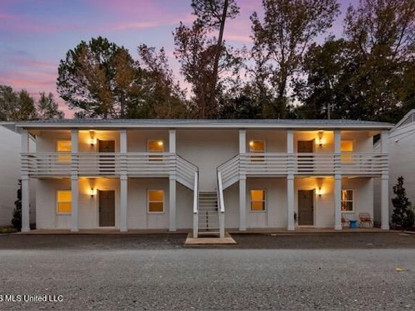 114 Ethel Circle, Ocean Springs, MS 39564