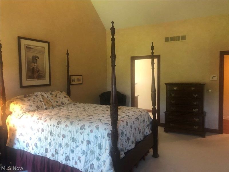 8135 Thackeray Court , Broadview Heights, OH 44147 Photo 17