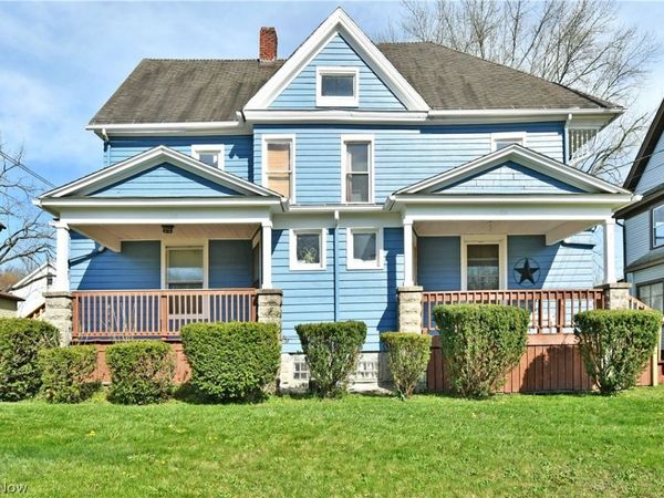 23 Hartzell Avenue , Niles, OH 44446