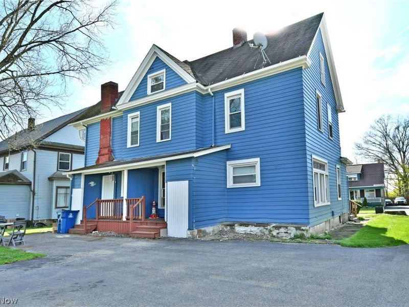 23 Hartzell Avenue , Niles, OH 44446 Photo 4