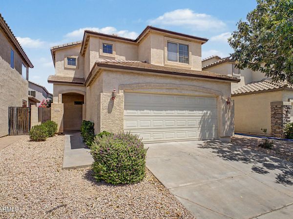 2061 N 29TH Place, Mesa, AZ 85213