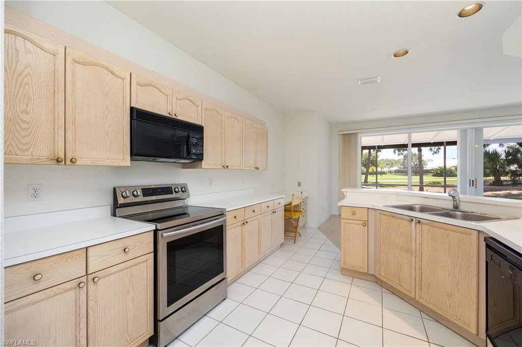 13100 Hamilton Harbour Dr, Unit G12, Naples, FL 34110 Photo