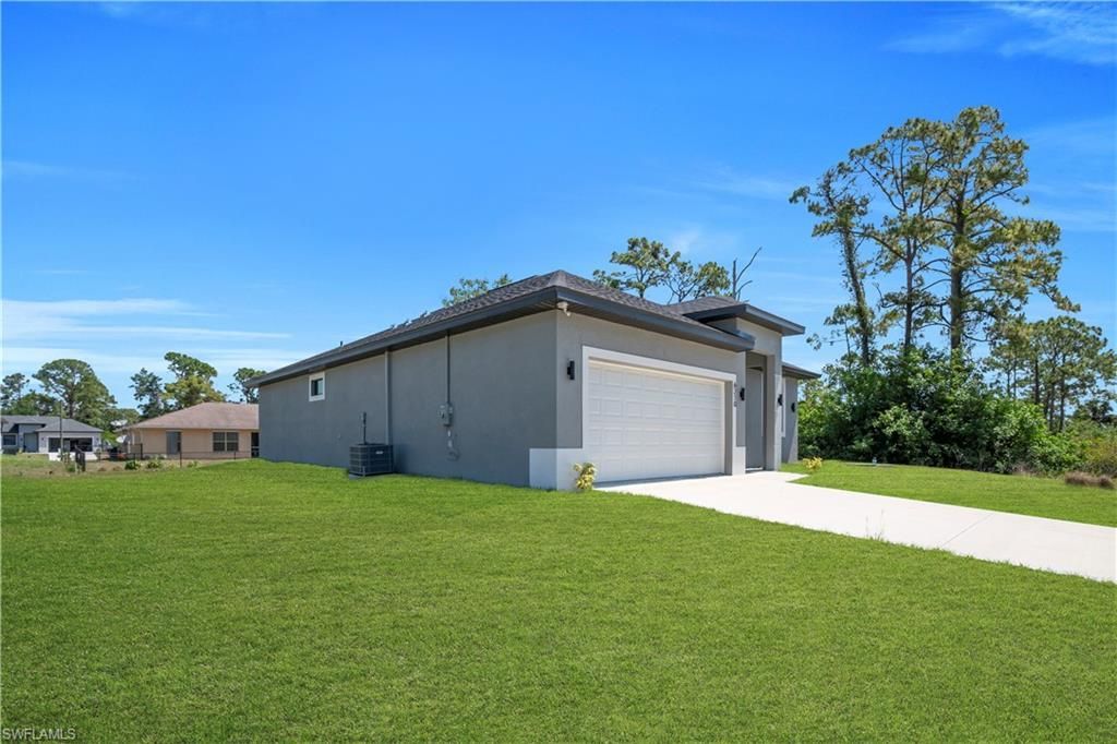 6210 Forest Ct, Labelle, FL 33935 Photo