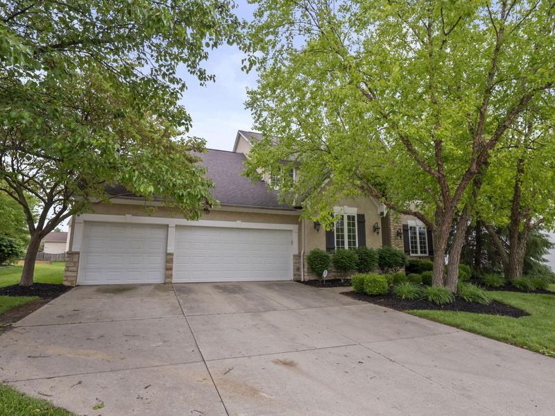 2449 Minnie Court, Lewis Center, OH 43035 Photo 4