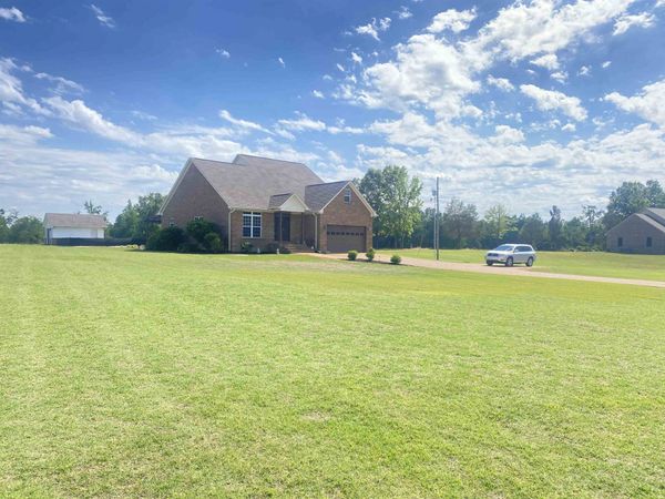 745 GREENBRIAR LN, Adamsville, TN 38310