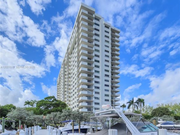3200 N Port Royale Dr N , Unit 2103, Fort Lauderdale, FL 33308