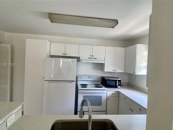4071 NW 87th Ave , Sunrise, FL 33351