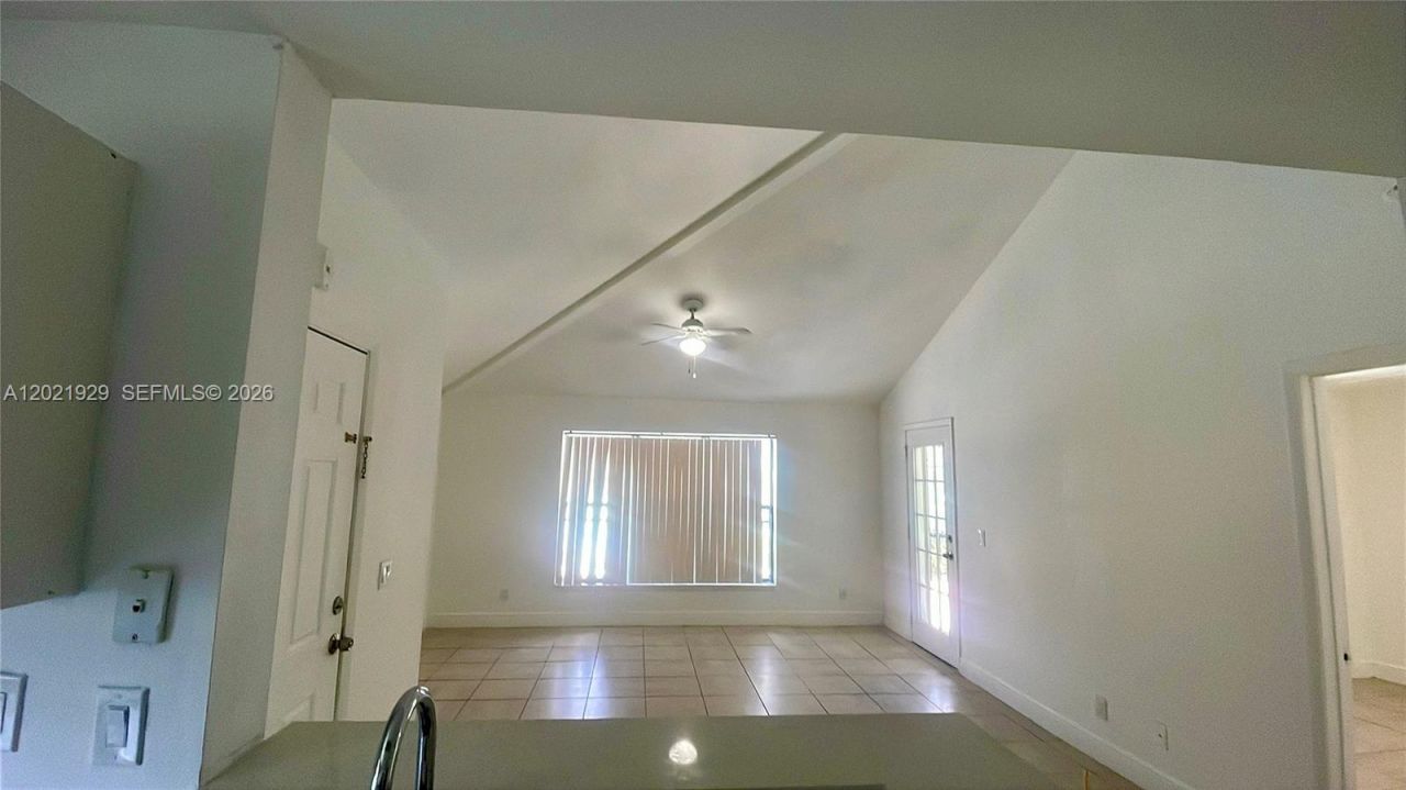 4071 NW 87th Ave , Sunrise, FL 33351 Photo