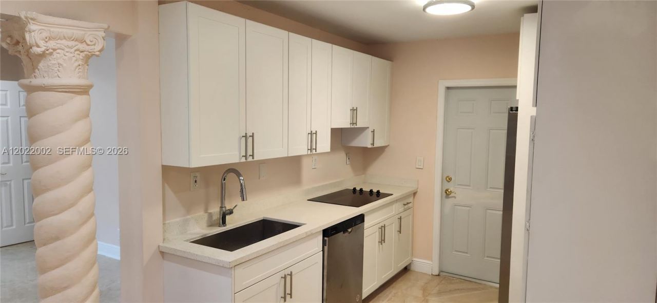 5260 SW 9th St, Plantation, FL 33317 Photo