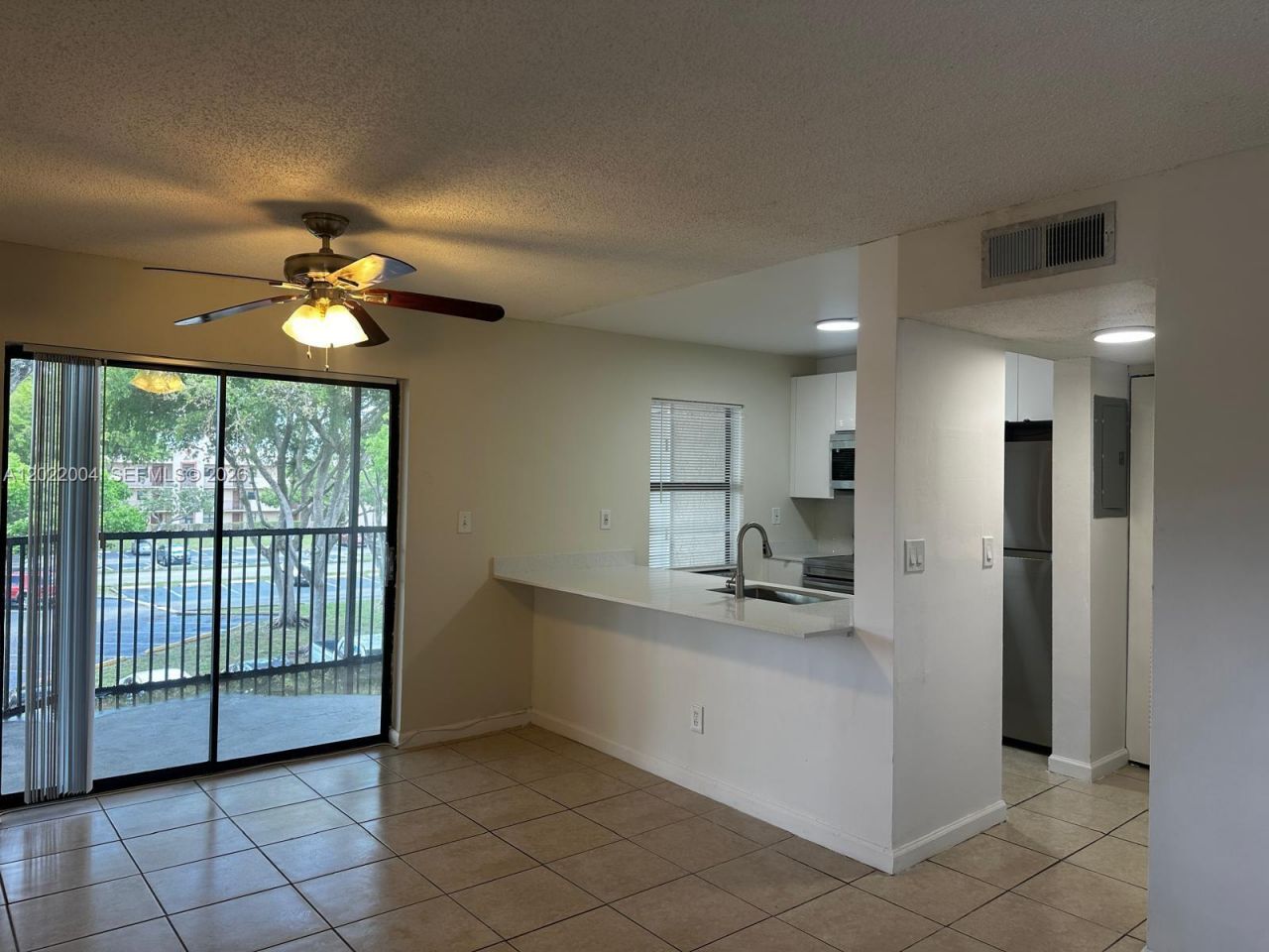 3400 Foxcroft Rd , Unit 301, Miramar, FL 33025 Photo