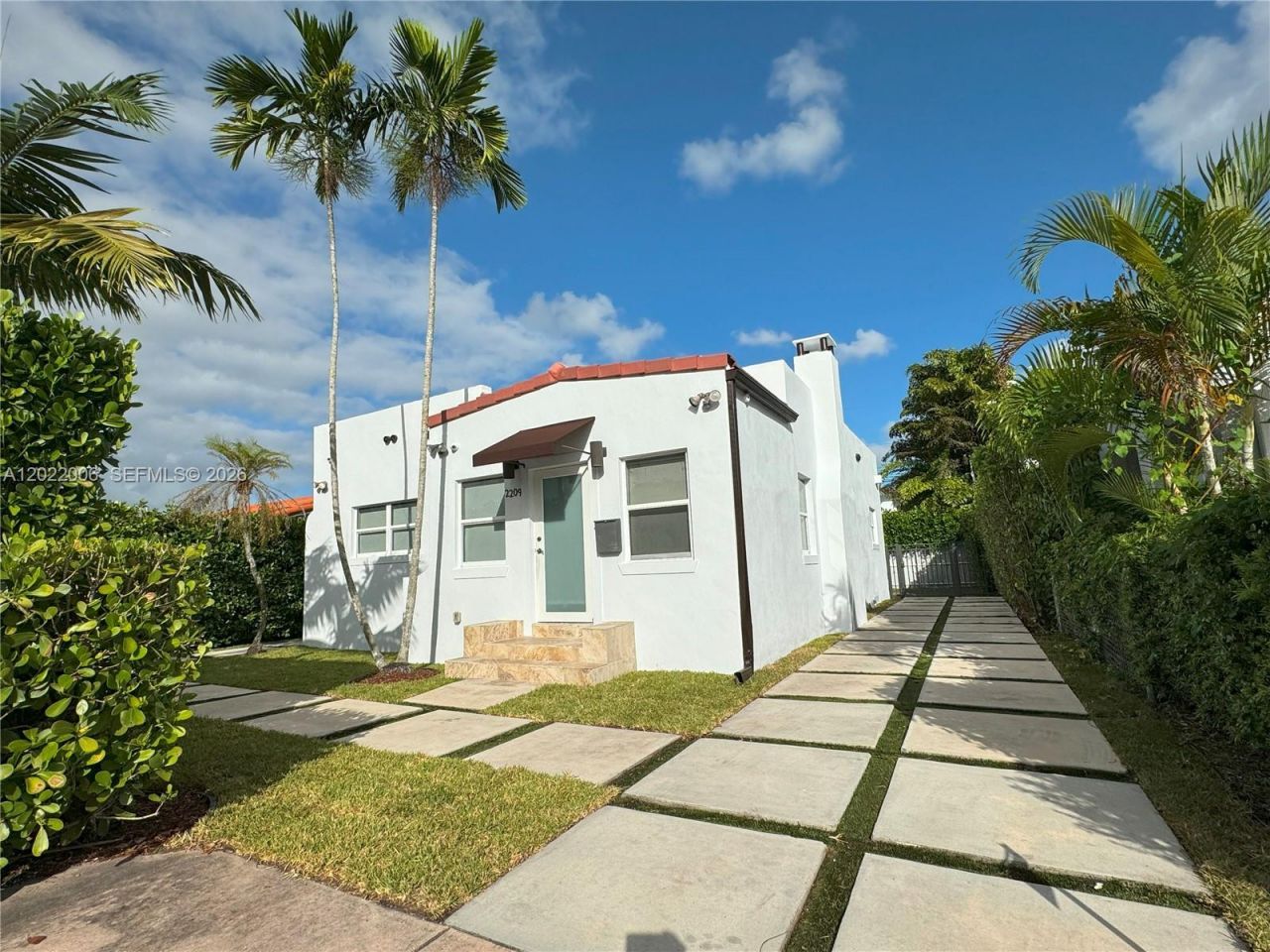 2209 Red Rd , Coral Gables, FL 33155 Photo