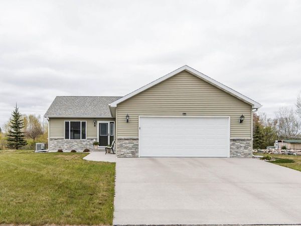 953 Red Willow Drive , Frazee, MN 56544