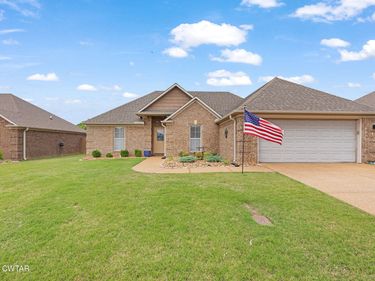29 Birch Hollow Lane, Jackson, TN 38305