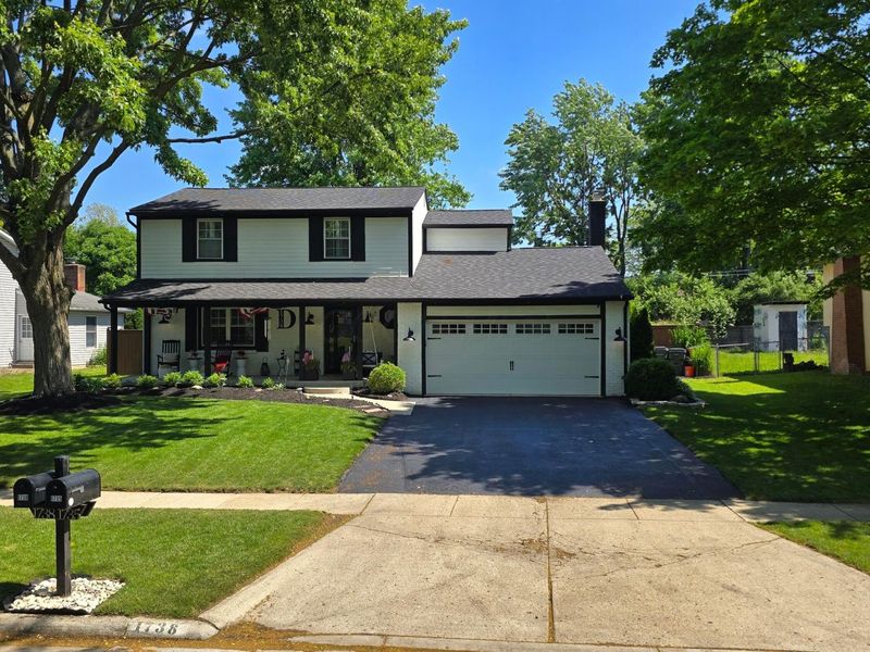 1738 Hickory Hill Drive, Columbus, OH 43228 Photo 2