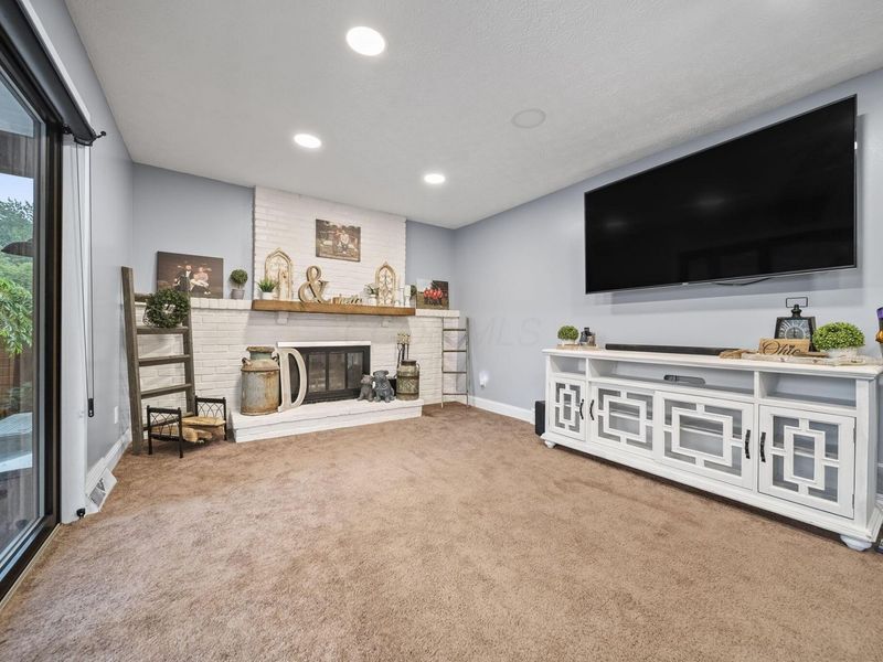 1738 Hickory Hill Drive, Columbus, OH 43228 Photo 24