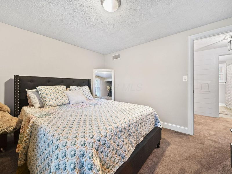 1738 Hickory Hill Drive, Columbus, OH 43228 Photo 31