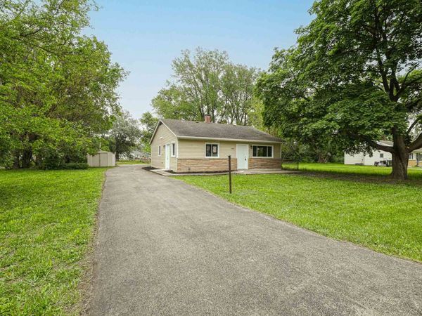15441 Albany Avenue , Markham, IL 60428
