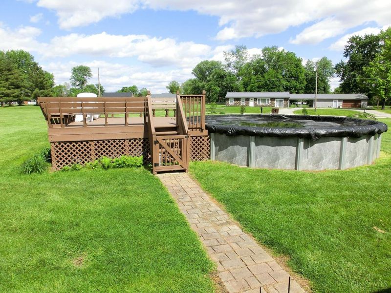 412 Dortmund Drive, Perry Twp, OH 45118 Photo 34