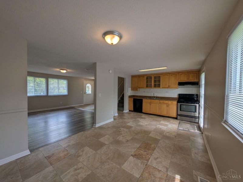 2961 Spruceway Drive, Colerain Township, OH 45251 Photo 10