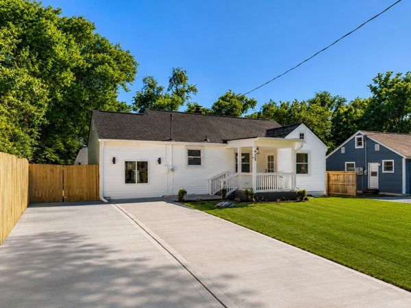 928 Chickasaw Ave, Nashville, TN 37207
