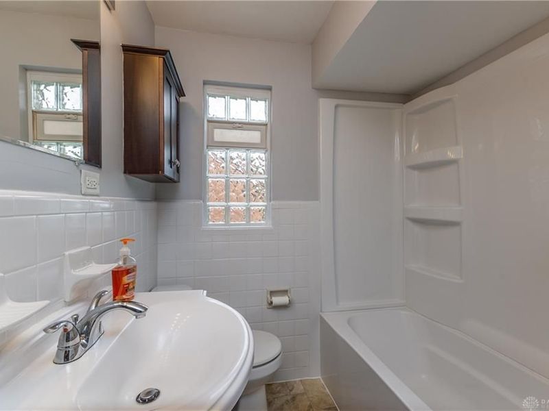 340 E Melford Avenue, Dayton, OH 45405 Photo 19