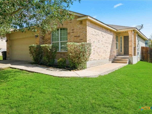 2423 Dimmitt Drive , New Braunfels, TX 78130