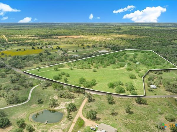 2826 Cattle Guard Road , Cuero, TX 77954