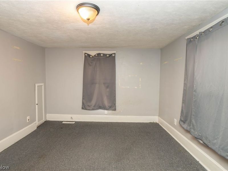 1033 Walnut Avenue , Alliance, OH 44601 Photo 13