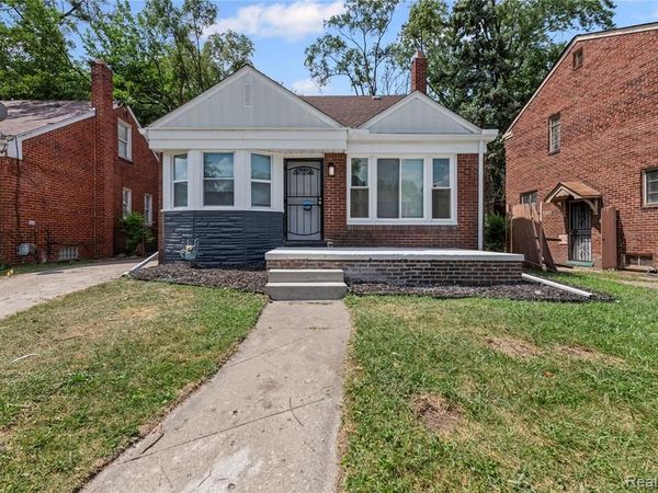18243 Freeland Street , Detroit, MI 48235
