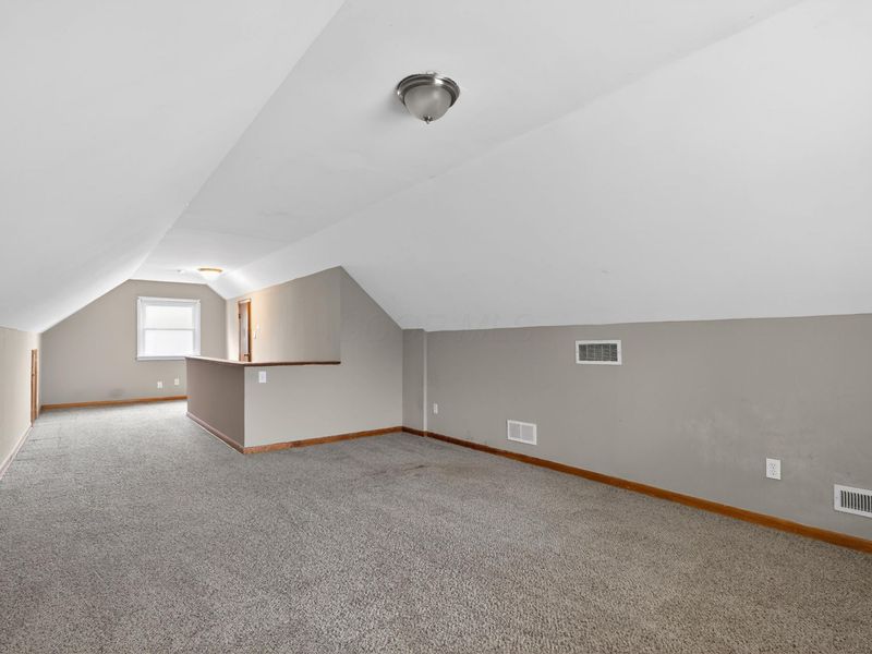 627 Savannah Drive, Columbus, OH 43228 Photo 22