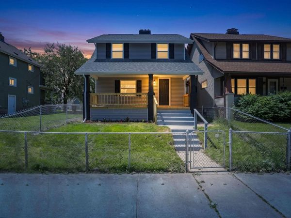 95 S Eureka Avenue , Columbus, OH 43204