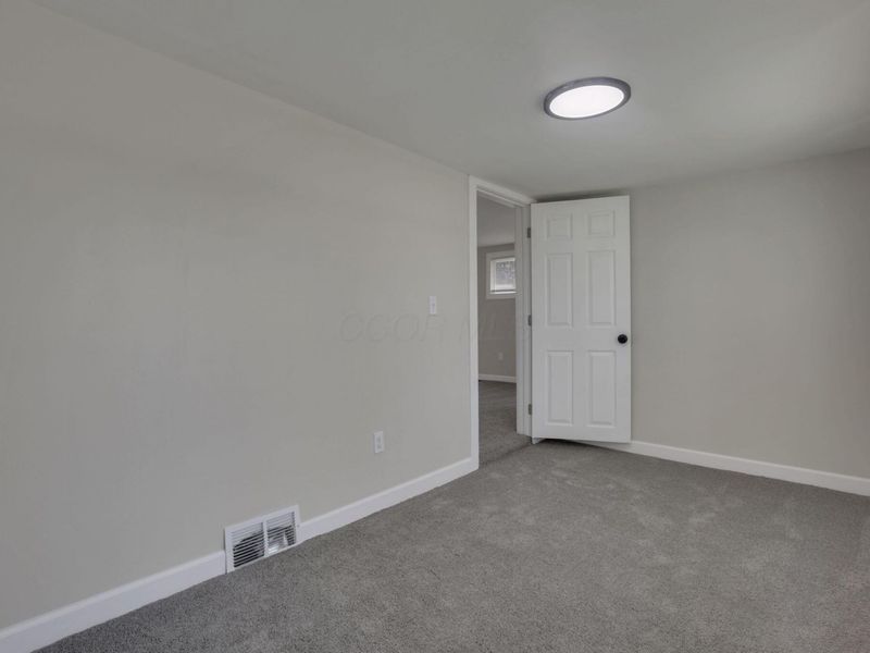 95 S Eureka Avenue, Columbus, OH 43204 Photo 31