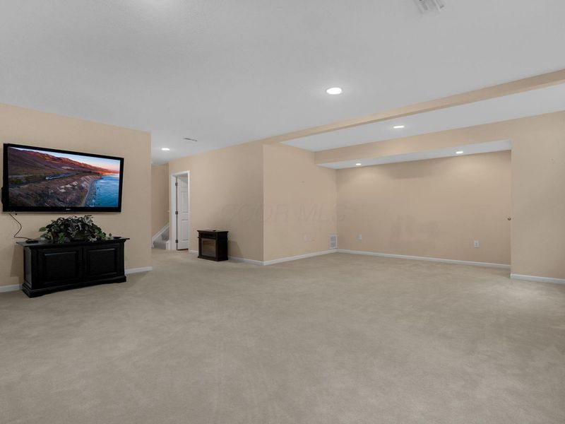 8039 Farm Crossing Circle , Powell, OH 43065 Photo 34