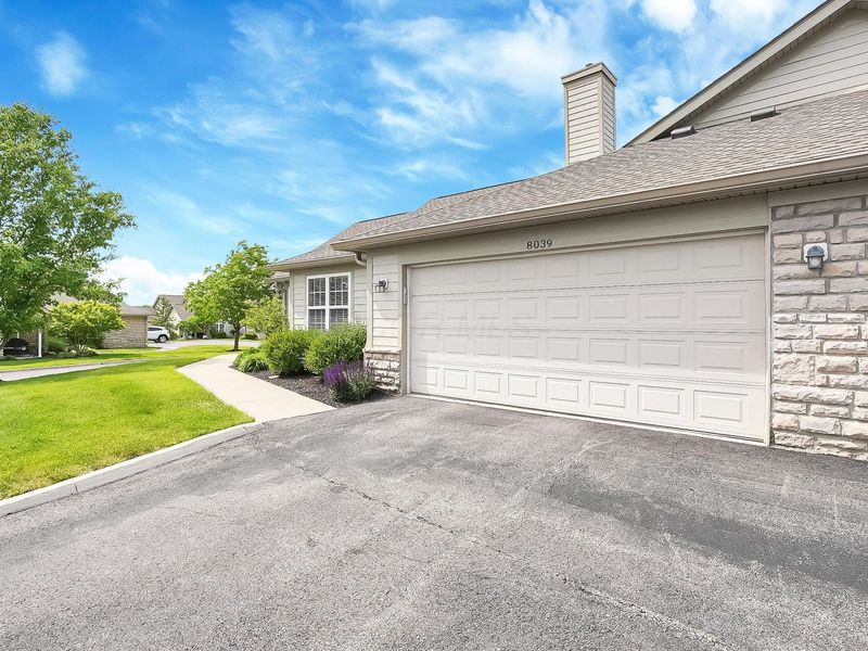 8039 Farm Crossing Circle , Powell, OH 43065 Photo 8