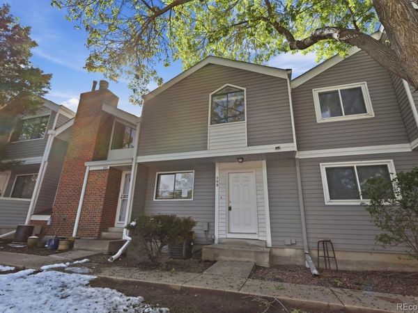 20 S Nome Street , Unit B, Aurora, CO 80012