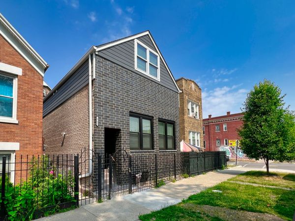 2702 S Homan Avenue , Unit 4, Chicago, IL 60623