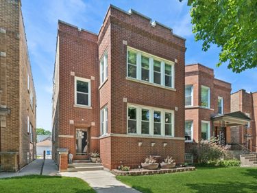 5010 N MAJOR Avenue, Chicago, IL 60630