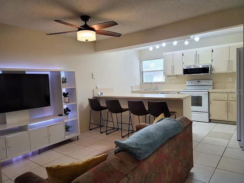 2811 SW Archer Road , Unit V176, Gainesville, FL 32608 Photo