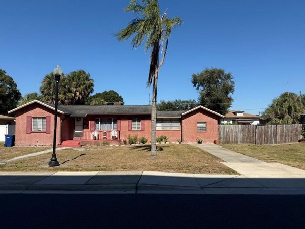 1715 W CARMEN STREET, TAMPA, FL 33606