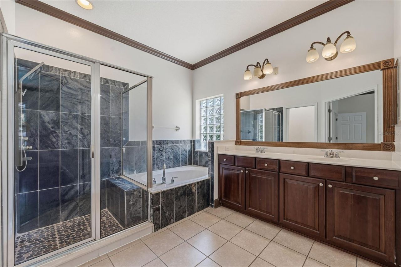 13932 Florigold Drive , Windermere, FL 34786 Photo