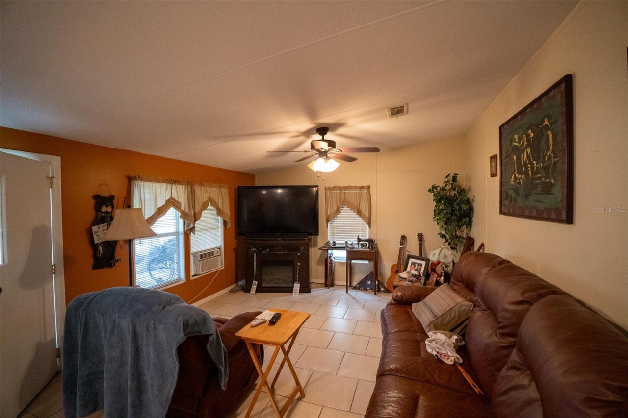 1809 E Holiday Drive , Lorida, FL 33857 Photo
