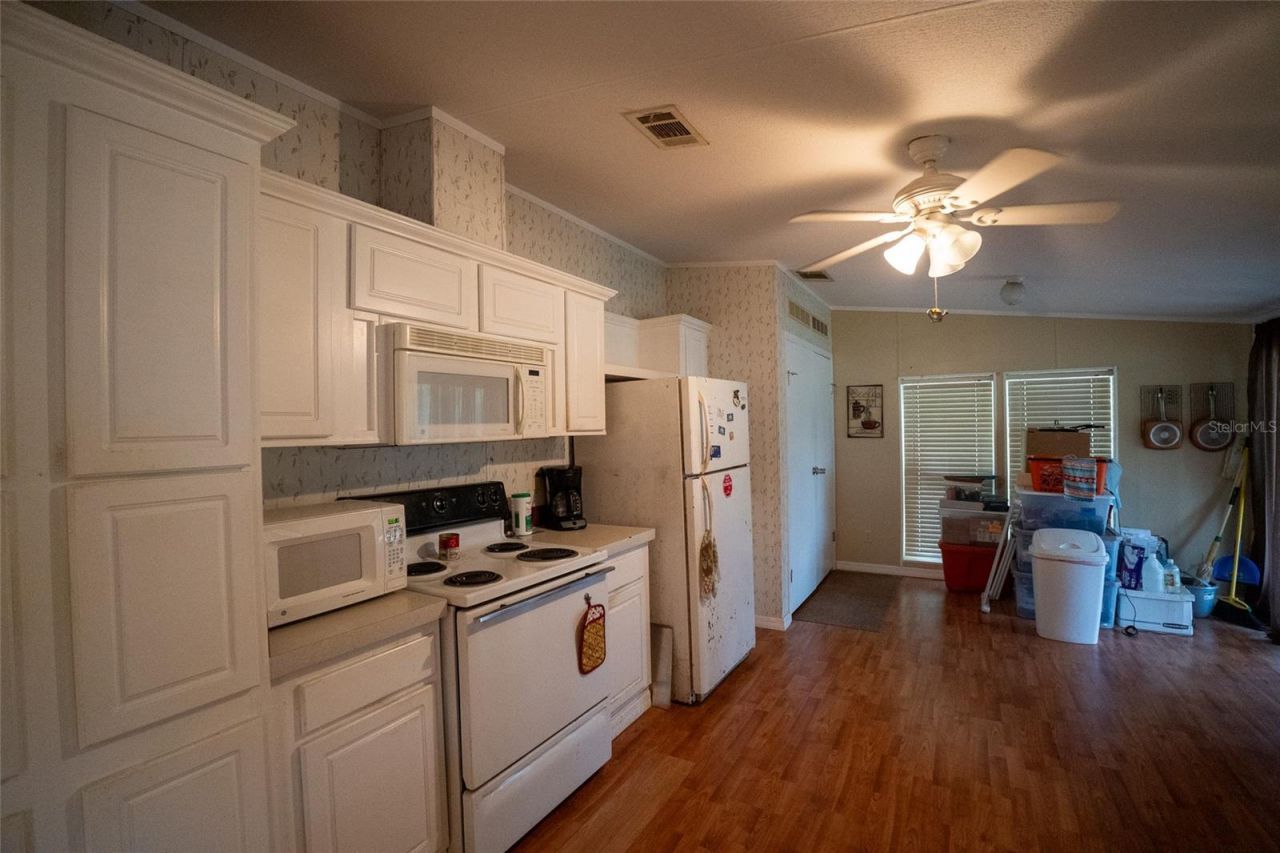 1809 E Holiday Drive , Lorida, FL 33857 Photo
