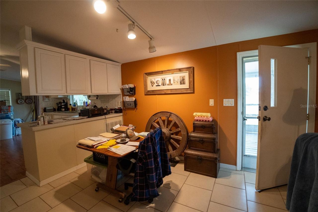 1809 E Holiday Drive , Lorida, FL 33857 Photo